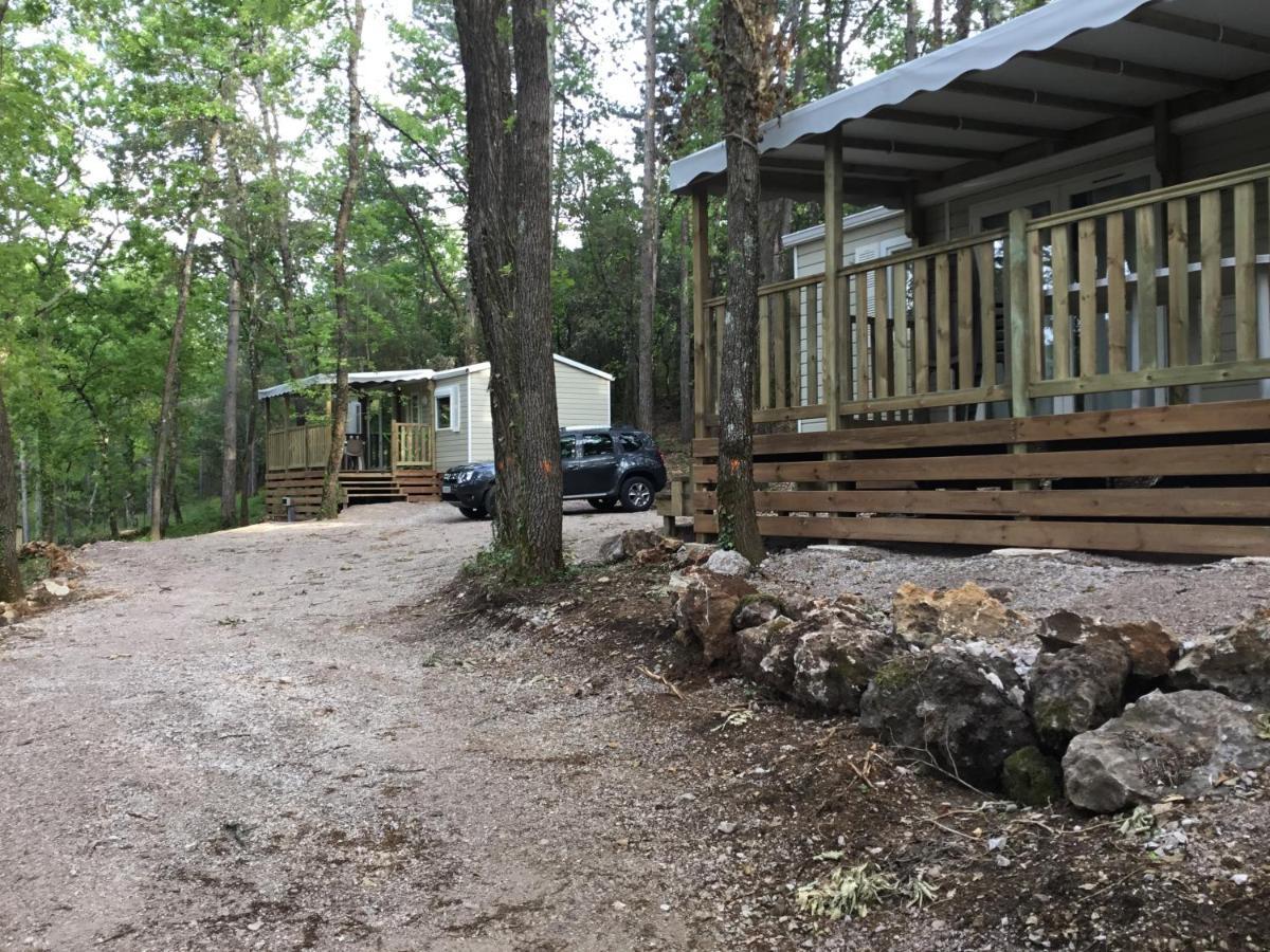 Camping De Graniers Monoblet Kültér fotó