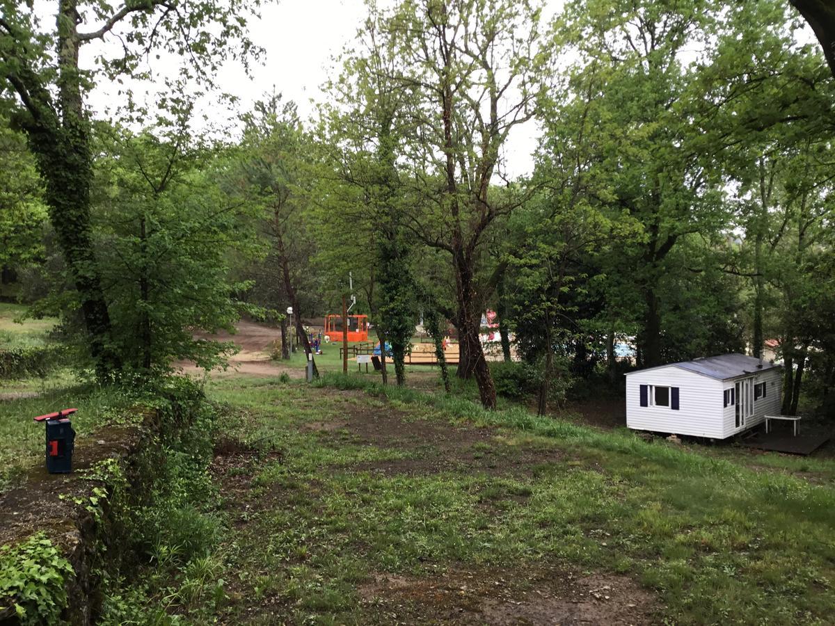Camping De Graniers Monoblet Kültér fotó
